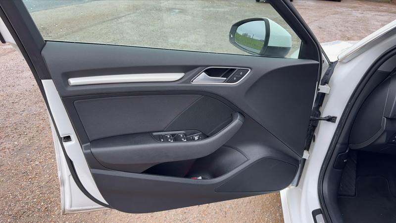 Audi A3 sportback 35 Tfsi 150 s-Tronic7 Sport Limited