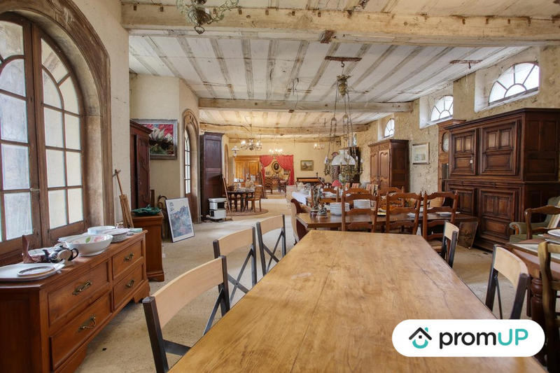 Maison - 400 m² - 10 pièces