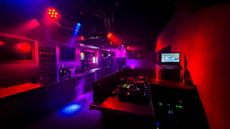 Fonds de commerce - 120 m²