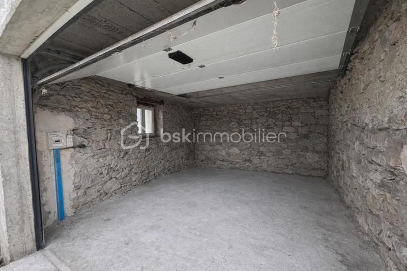 Maison - 134 m² - 5 pièces