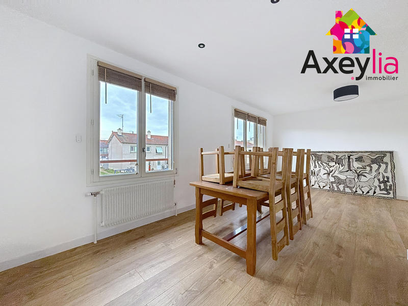 Maison - 112 m² - 4 pièces