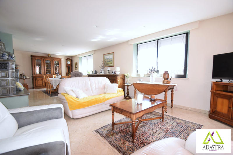 Maison - 173 m² - 7 pièces