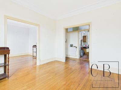 Appartement - 89 m² - 4 pièces