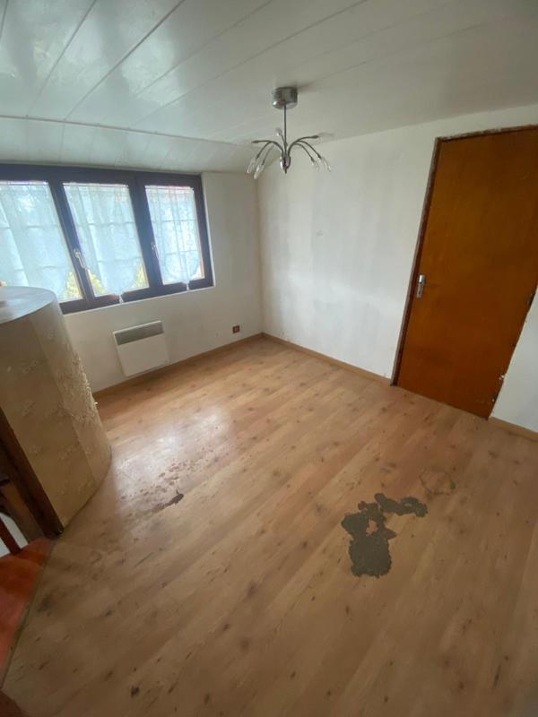 Maison - 104 m² - 4 pièces