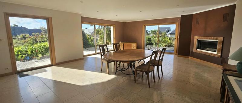 Villa - 170 m² - 6 pièces