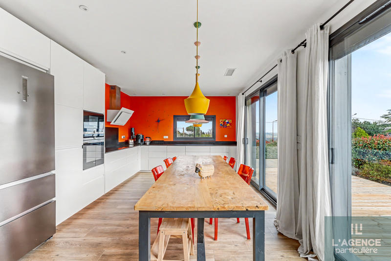 Maison - 150 m² - 6 pièces