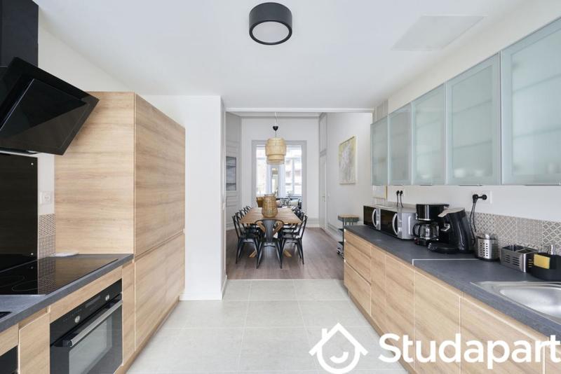 Chambre - 13 m² - 1 pièce