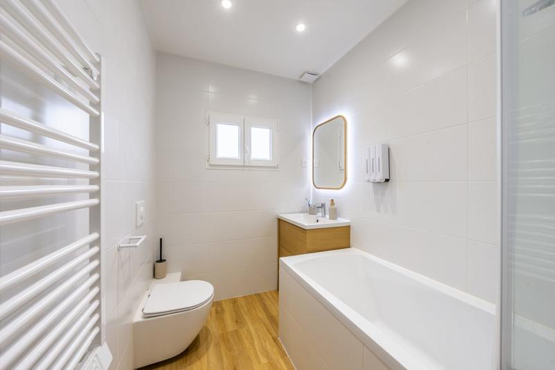 Maison - 95 m² - 5 pièces