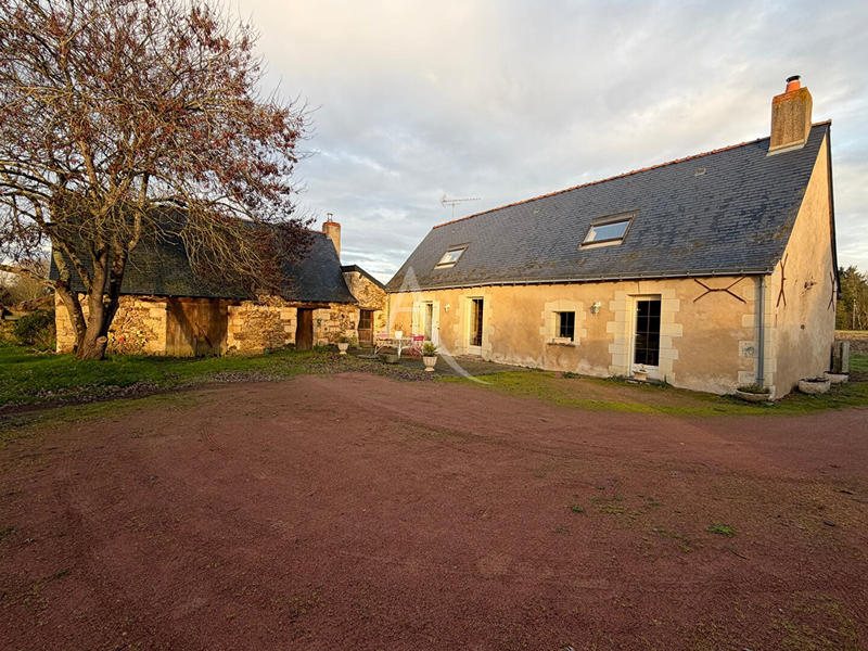 Maison - 92 m² - 4 pièces