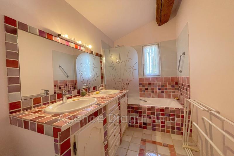 Villa - 158 m² - 6 pièces