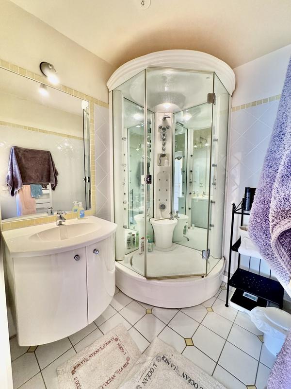 Appartement - 107 m² - 4 pièces