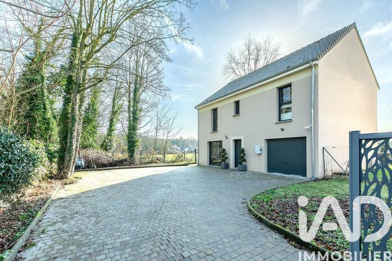 Maison - 118 m² - 6 pièces