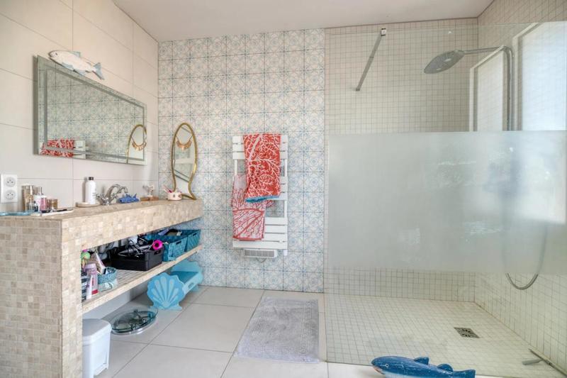 Maison - 190 m² - 6 pièces