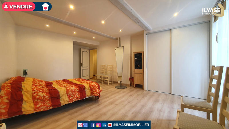 Maison de village - 121 m² - 4 pièces