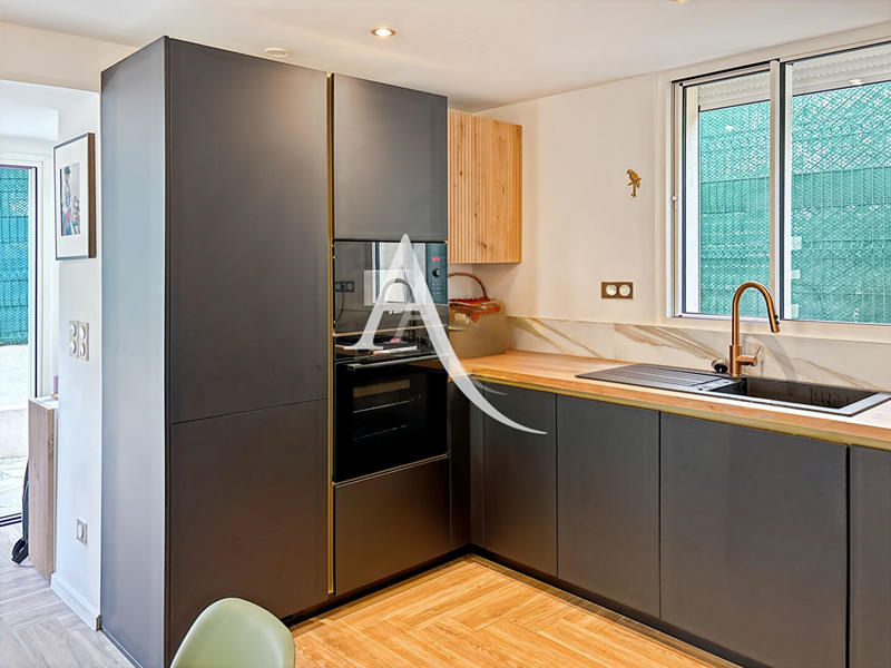 Maison - 65 m² - 3 pièces