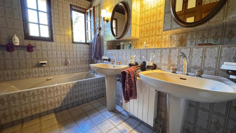 Maison - 175 m² - 8 pièces