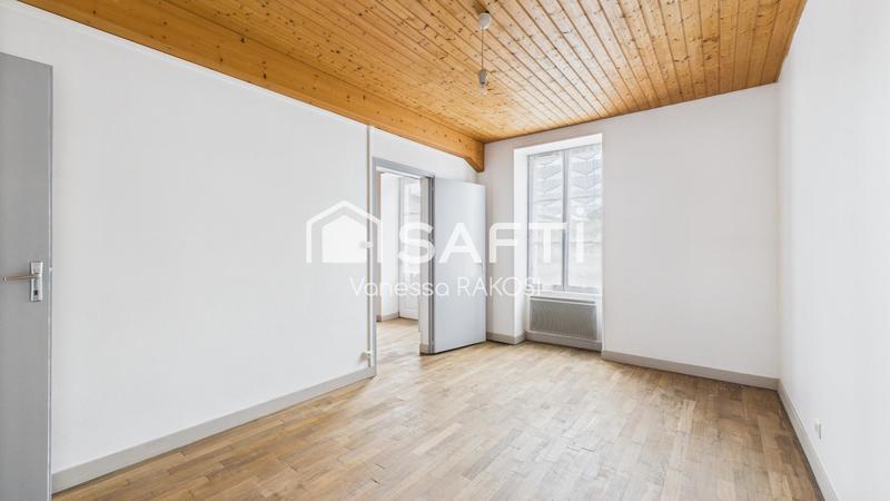 Maison de village - 101 m² - 4 pièces