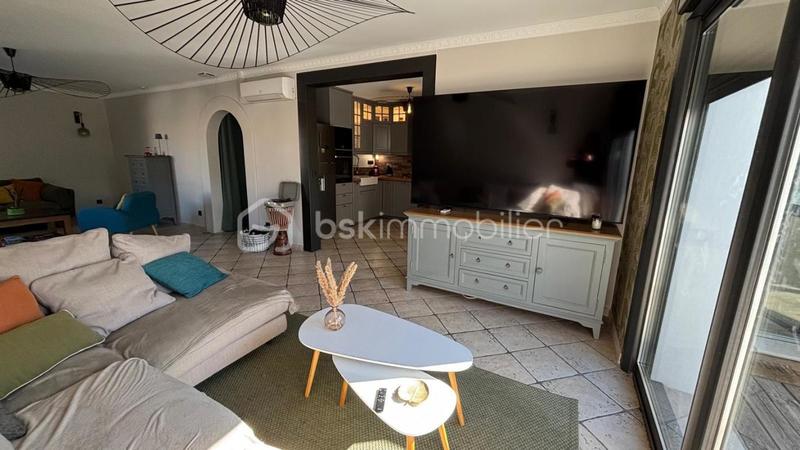 Villa - 180 m² - 5 pièces