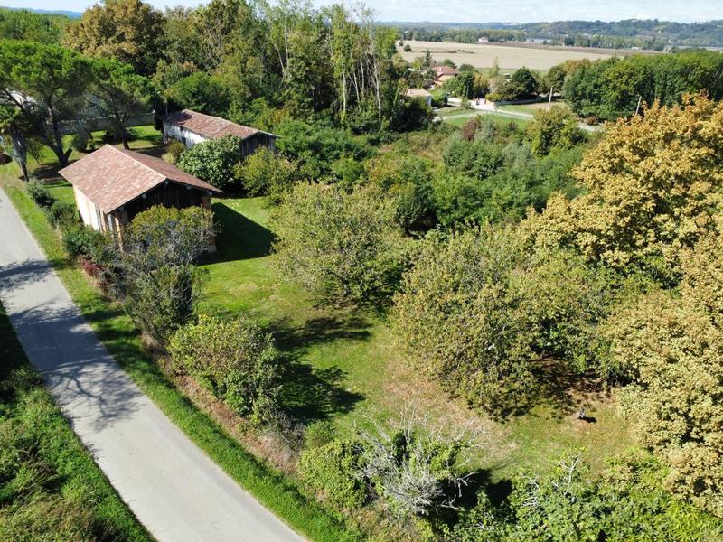 Propriété - 171 m² - 2 pièces