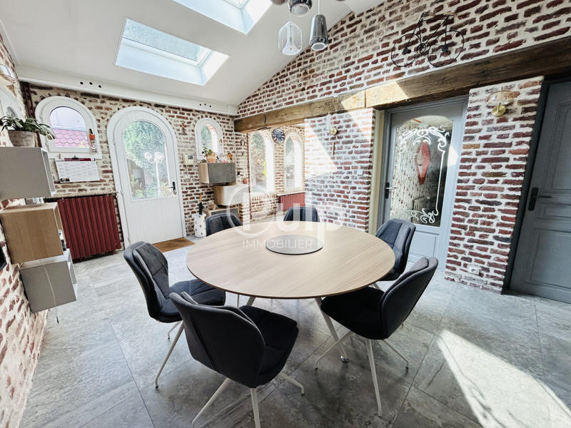 Immeuble - 352 m² - 10 pièces