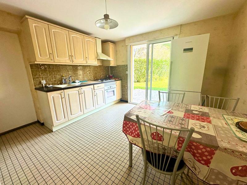 Maison - 93 m² - 5 pièces