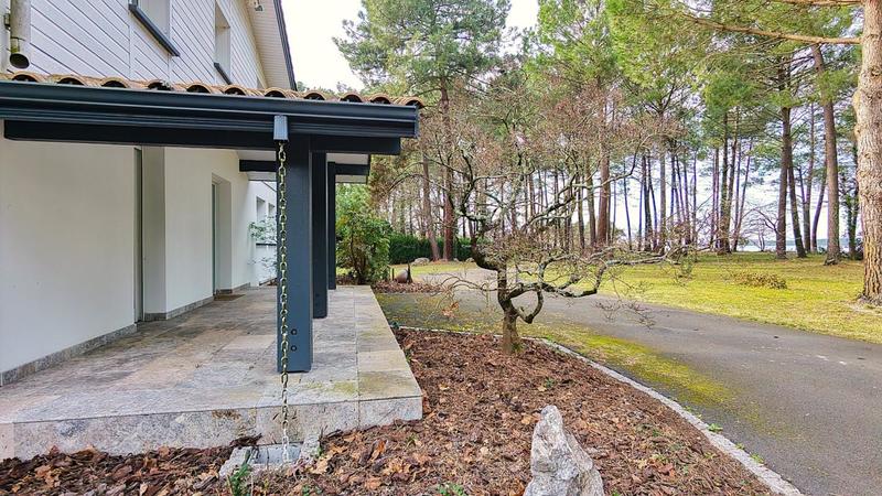 Villa - 230 m² - 7 pièces