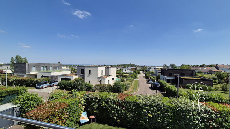 Maison contemporaine - 164 m² - 6 pièces