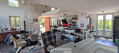 Maison - 155 m² - 5 pièces