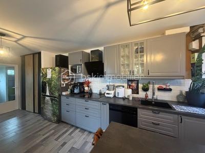 Maison - 73 m² - 4 pièces