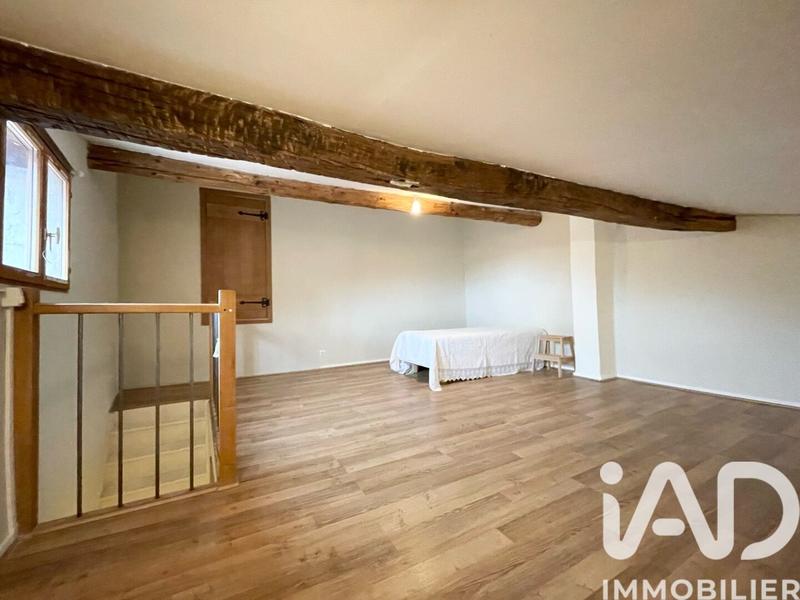 Maison - 205 m² - 7 pièces