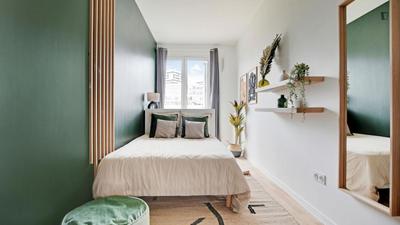 Chambre - 12 m² - 6 pièces