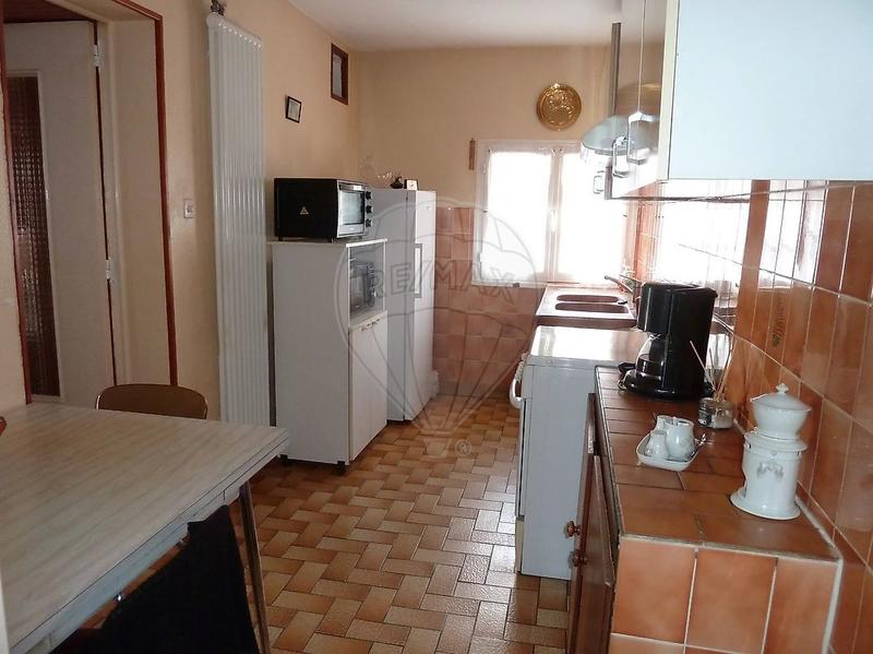 Maison en pierre - 102 m² - 6 pièces