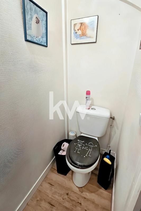 Maison - 186 m² - 6 pièces