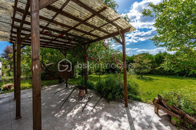 Pavillon - 90 m² - 5 pièces