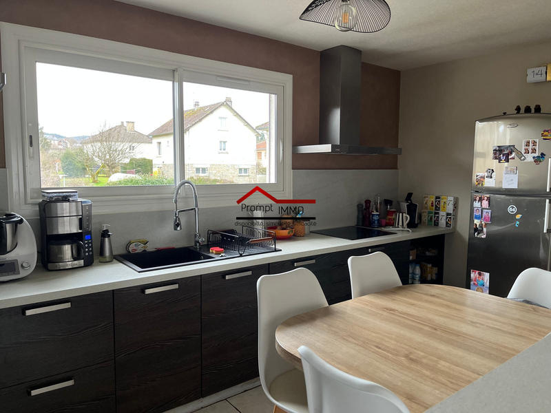 Maison - 128 m² - 8 pièces