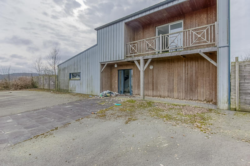 Local commercial - 517 m² - 10 pièces