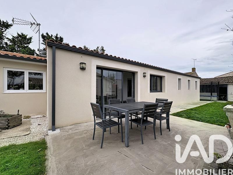 Maison - 138 m² - 5 pièces