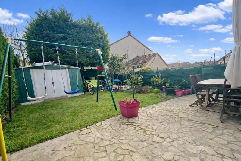 Maison - 86 m² - 4 pièces