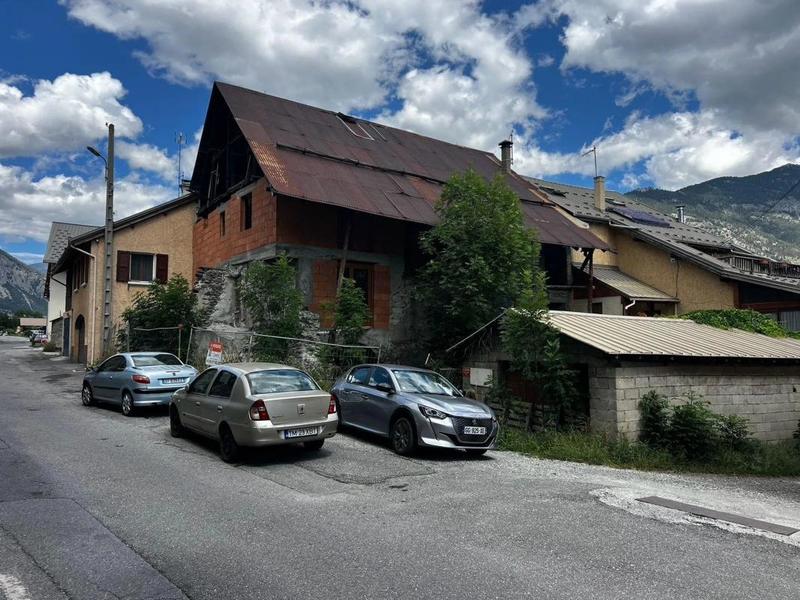 Maison - 111 m² - 4 pièces