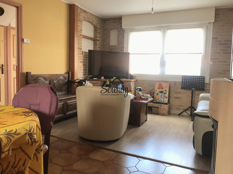 Maison - 90 m² - 6 pièces