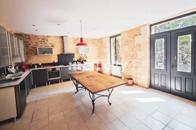 Maison - 175 m² - 6 pièces