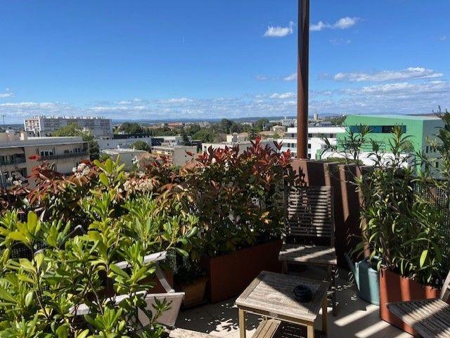 Appartement - 81 m² - 4 pièces