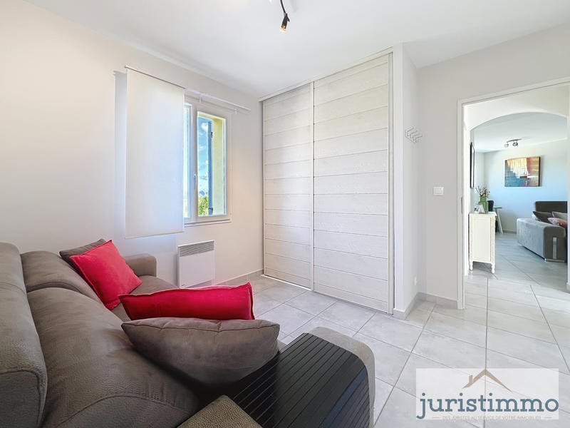 Villa - 111 m² - 6 pièces