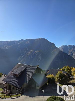 Châlet - 163 m² - 9 pièces