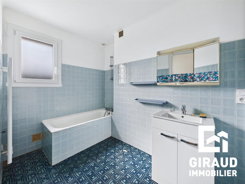 Maison - 138 m² - 6 pièces