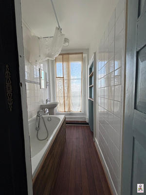 Appartement - 81 m² - 4 pièces