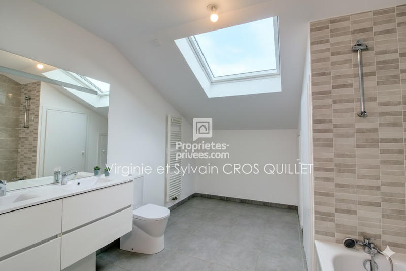 Appartement - 128 m² - 4 pièces