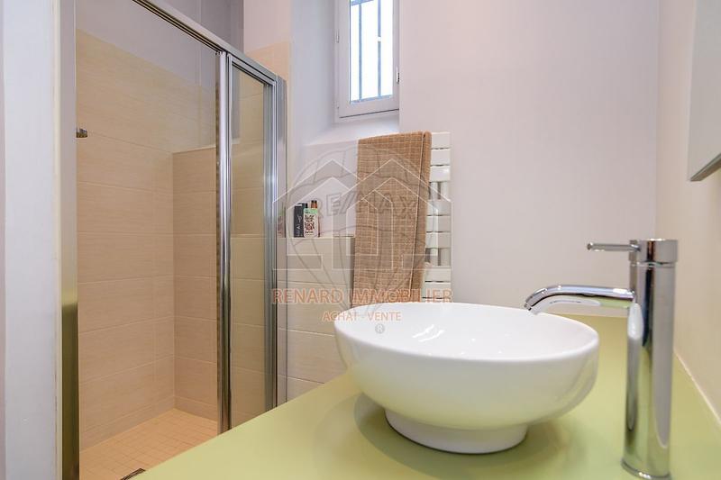 Appartement - 142 m² - 6 pièces