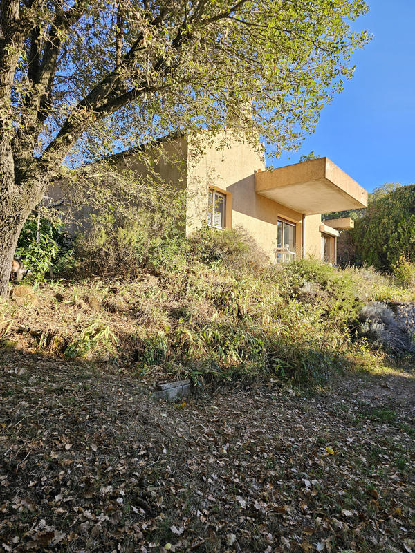 Villa - 147 m² - 4 pièces