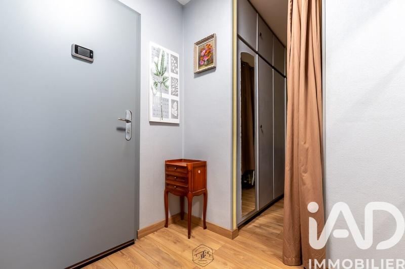 Appartement - 102 m² - 6 pièces
